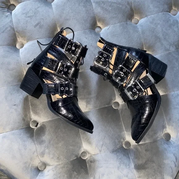 Black booties - Picture 2 of 4